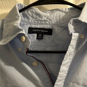 Tommy Hilfiger Men's Sky Blue Casual Shirt